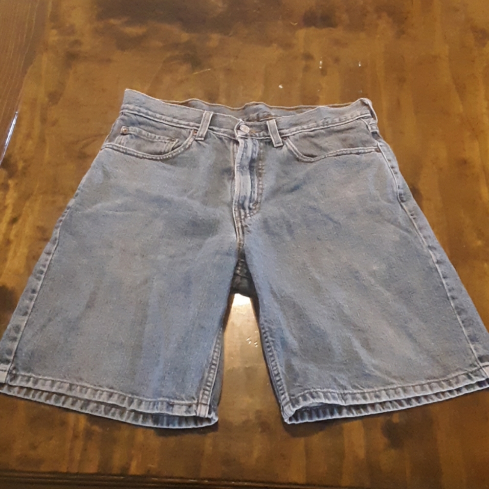 Levi's #550 shorts